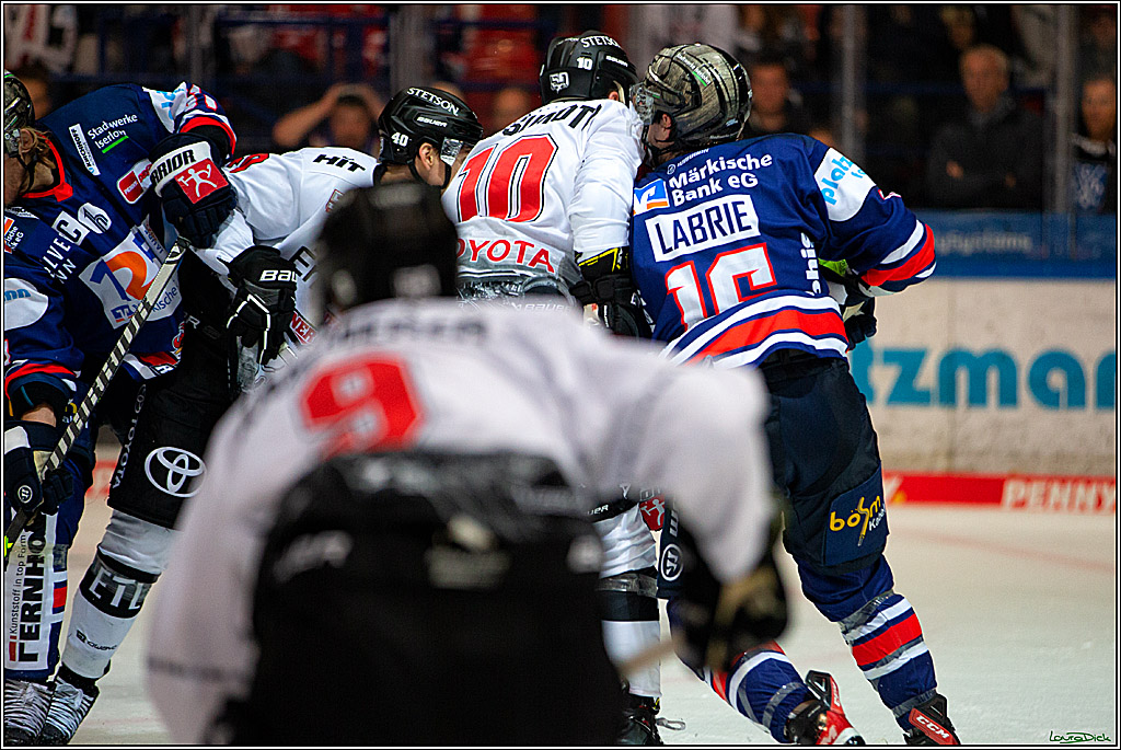 PENNY DEL; Iserlohn Roosters- Koelner Haie; Iserlohn, 06.10.2022